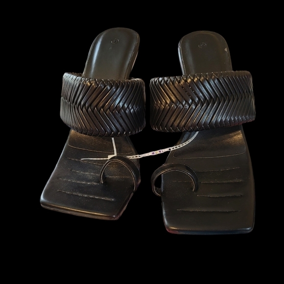 NWOT Women's braided heeled ,6.5 mule,squared open toe slide on - Picture 7 of 13